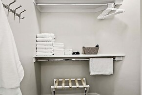 Pirates Den at the Shores by RedAwning