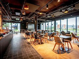 Ibis Styles Valenciennes Petite Foret