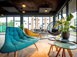 Ibis Styles Valenciennes Petite Foret