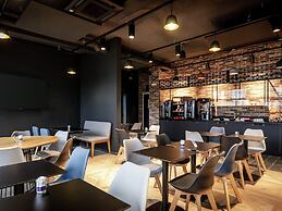 Ibis Styles Valenciennes Petite Foret