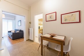 Relaxing Koukaki Apartment by CloudKeys