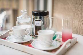 Relaxing Koukaki Apartment by CloudKeys