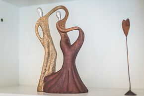 Relaxing Koukaki Apartment by CloudKeys