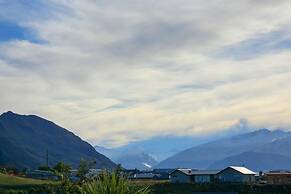 Rocky Mountain Apartment - 129-130