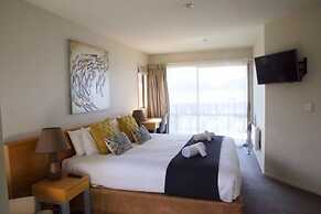 Rocky Mountain Apartment - 129-130