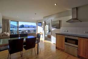 Rocky Mountain Apartment - 111-112