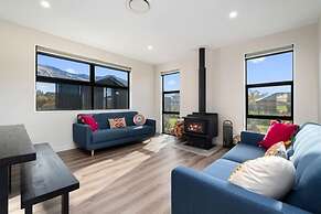 Sapphire Spring Rise