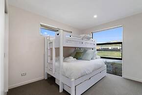 Sapphire Spring Rise