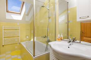 Pool Suite Glavotok at Krk Island