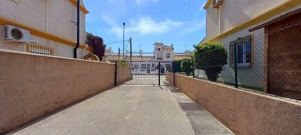 Apartment in Costa Blanca, Ideal for Golf and Beach