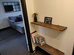 Riverside Park Penthouse Apartment In St Neots