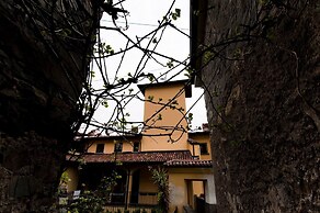 Torre Antica - Lombardia, Italy