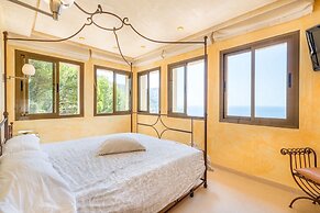 With Panoramic Views On The Sea - Villa Cala Llamp