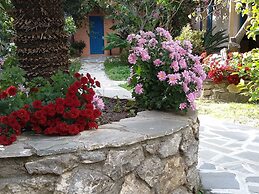 S. West Crete Cottage