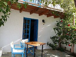 S West Crete Cottage