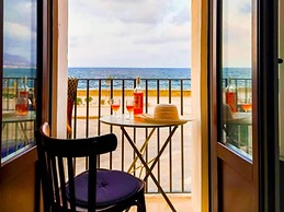 Ninfa Apartment the Window on the Mediterranean