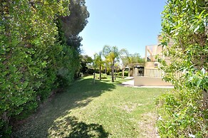 A Stylish Villa With a Private Pool, Short Drive From the Centre, Free