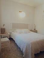 Bolonia Beach Cottage