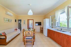 Emmanuela House With Garden and sea View- Triopetra