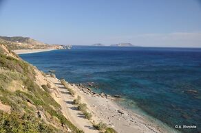 Emmanuela House With Garden and sea View- Triopetra