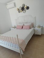 Emmanuela House With Garden and sea View- Triopetra