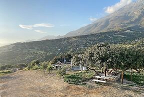 Emmanuela House With Garden and sea View- Triopetra
