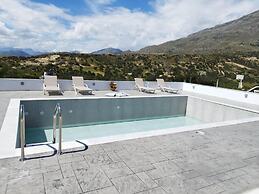 Villa George Sea View With Pool - Triopetra