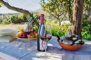 Villa George Sea View With Pool - Triopetra