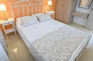 Villa George Sea View With Pool - Triopetra