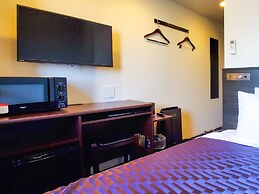 HOTEL LiVEMAX Yokohama Stadium Mae