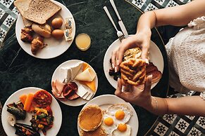 Leonardo Boutique Hotel Larnaca