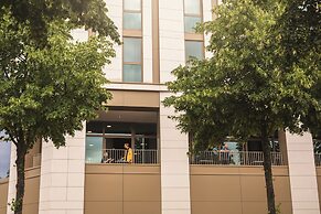 Holiday Inn - the niu, Tab Dusseldorf Main Station by IHG