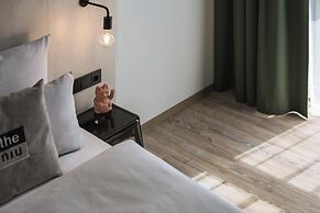 Holiday Inn - the niu, Tab Dusseldorf Main Station by IHG