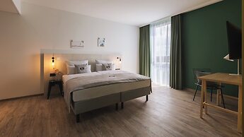 Holiday Inn - the niu, Tab Dusseldorf Main Station by IHG