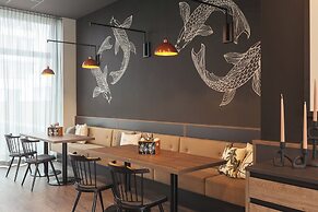 Holiday Inn - the niu, Tab Dusseldorf Main Station by IHG