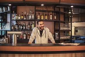 Holiday Inn - the niu, Tab Dusseldorf Main Station by IHG