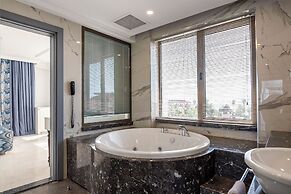 Blue Marlin Deluxe Spa & Resort - All Inclusive