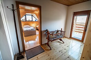 Three Bedroom Apartment Ana With hot tub