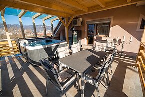 Three Bedroom Apartment Ana With hot tub
