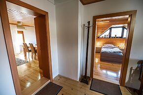 Three Bedroom Apartment Ana With hot tub