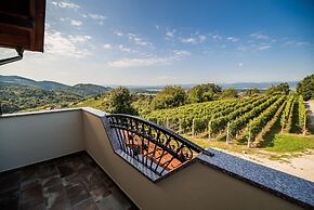 Vineyard Holiday House Kerin