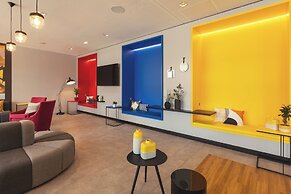 Holiday Inn - the niu, Form Stuttgart Feuerbach by IHG