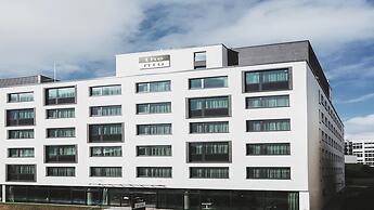 Holiday Inn - the niu, Form Stuttgart Feuerbach by IHG