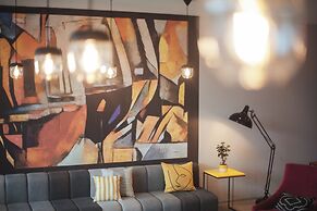 Holiday Inn - the niu, Form Stuttgart Feuerbach by IHG