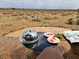Amanya King Lion 1-bed Wigwam in Amboseli
