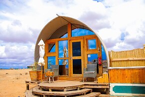 Amanya 1 -bed King Lion Tent