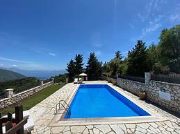 Executive Villa Scorpios With Private Pool