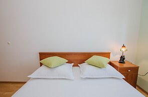 Spacious apt With big Patio,terrace&great sea View