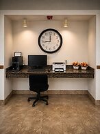 Days Inn by Wyndham Lake Point