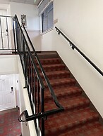 Oquirrh Mountain Inn